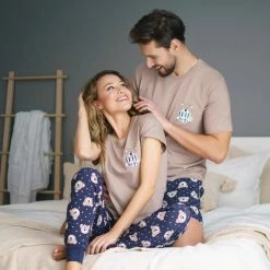 Promo 🎁 Doctor Nap Katoenen Pyjama Dames Volwassenen | Korte Mouw Lange Broek | Pyama Dames Volwassenen | Bears Beige PM.9910 L ⭐ -Pyjama-s-dames Winkel 550x550 52