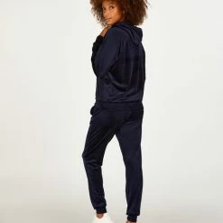 Gloednieuw 🧨 Hunkemöller Dames Nachtmode Top Velours - Blauw - Maat M ❤️ -Pyjama-s-dames Winkel 550x660 17