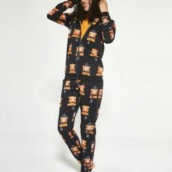 Gloednieuw ๐ Cornette Katoenen Huispak Dames | Joggingpak Dames | Trainingspak Dames | 3-delig | Lange & Korte Mouw Lange Broek | Bear 2 465/292 L ๐ 16 Gloednieuw ๐ Cornette Katoenen Huispak Dames | Joggingpak Dames | Trainingspak Dames | 3-delig | Lange & Korte Mouw Lange Broek | Bear 2 465/292 L ๐ -Pyjama-s-dames Winkel 550x687 11