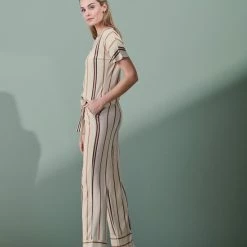 Uitgang โญ ESSENZA Ellen Meryl Top Korte Mouw Vanilla - L ๐ฅฐ 11 Uitgang โญ ESSENZA Ellen Meryl Top Korte Mouw Vanilla - L ๐ฅฐ -Pyjama-s-dames Winkel 550x733 54