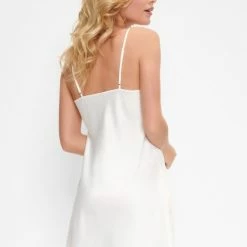 Hete verkoop 🌟 LingaDore - Satin Chemise Ivoor - Maat L - Wit - Dames - Nachtjurk - Nachthemd - Nachtjapon ⌛ -Pyjama-s-dames Winkel 550x772 1