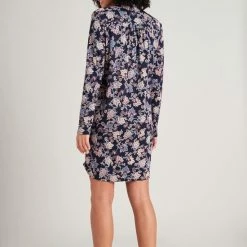 Gloednieuw π Schiesser Feminine Floral Comfort Fit Vrouwen Nachthemd - Donkerblauw - Maat 44 𧨠13 Gloednieuw π Schiesser Feminine Floral Comfort Fit Vrouwen Nachthemd - Donkerblauw - Maat 44 𧨠-Pyjama-s-dames Winkel 550x795 11