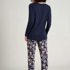 Nieuw 🛒 Schiesser – Feminine Floral Comfort Fit – Pyjama – 175571 – Dark Blue - 42 ❤️ -Pyjama-s-dames Winkel 550x795 7