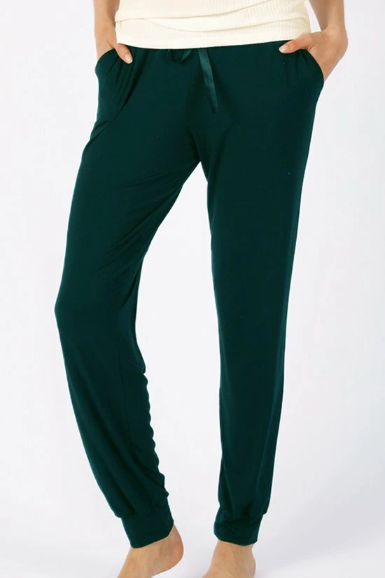 Kopen π₯ Nina Von C Pyjama / Lounge Broek - Groen - 48 βοΈ 3 Kopen π₯ Nina Von C Pyjama / Lounge Broek - Groen - 48 βοΈ