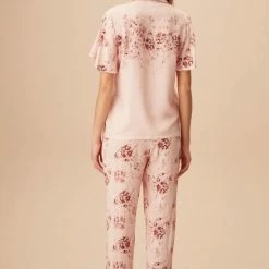 Beste deal π Merkloos Suwen- Dames Pyjama Set -Homewear -Satijn- Korte Mouwen Oudroze Maat M π 7 Beste deal π Merkloos Suwen- Dames Pyjama Set -Homewear -Satijn- Korte Mouwen Oudroze Maat M π -Pyjama-s-dames Winkel 550x838